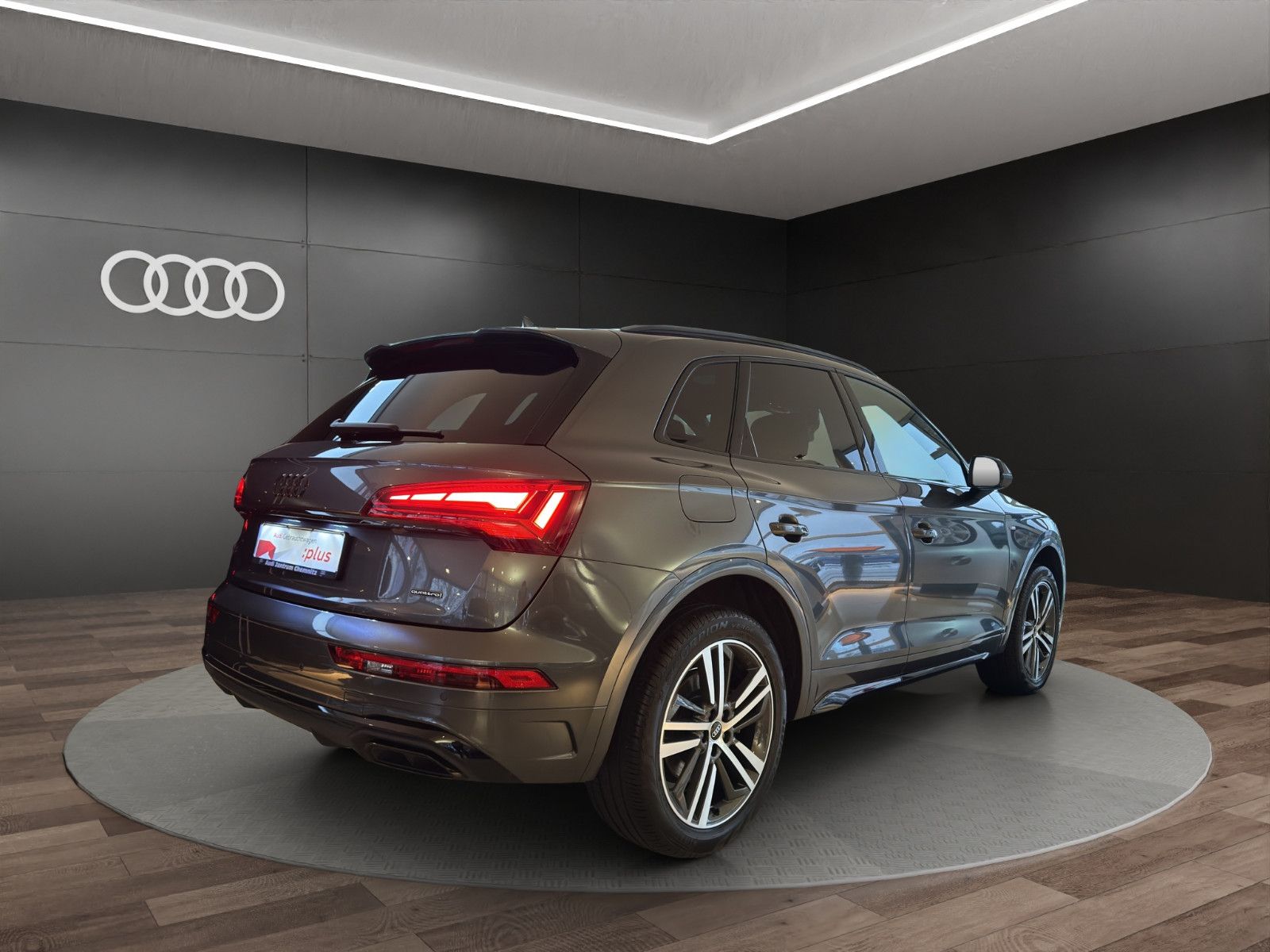 Audi Q5 40 TDI S tr. qu. S LINE+AHZV+MATRIX+PANO