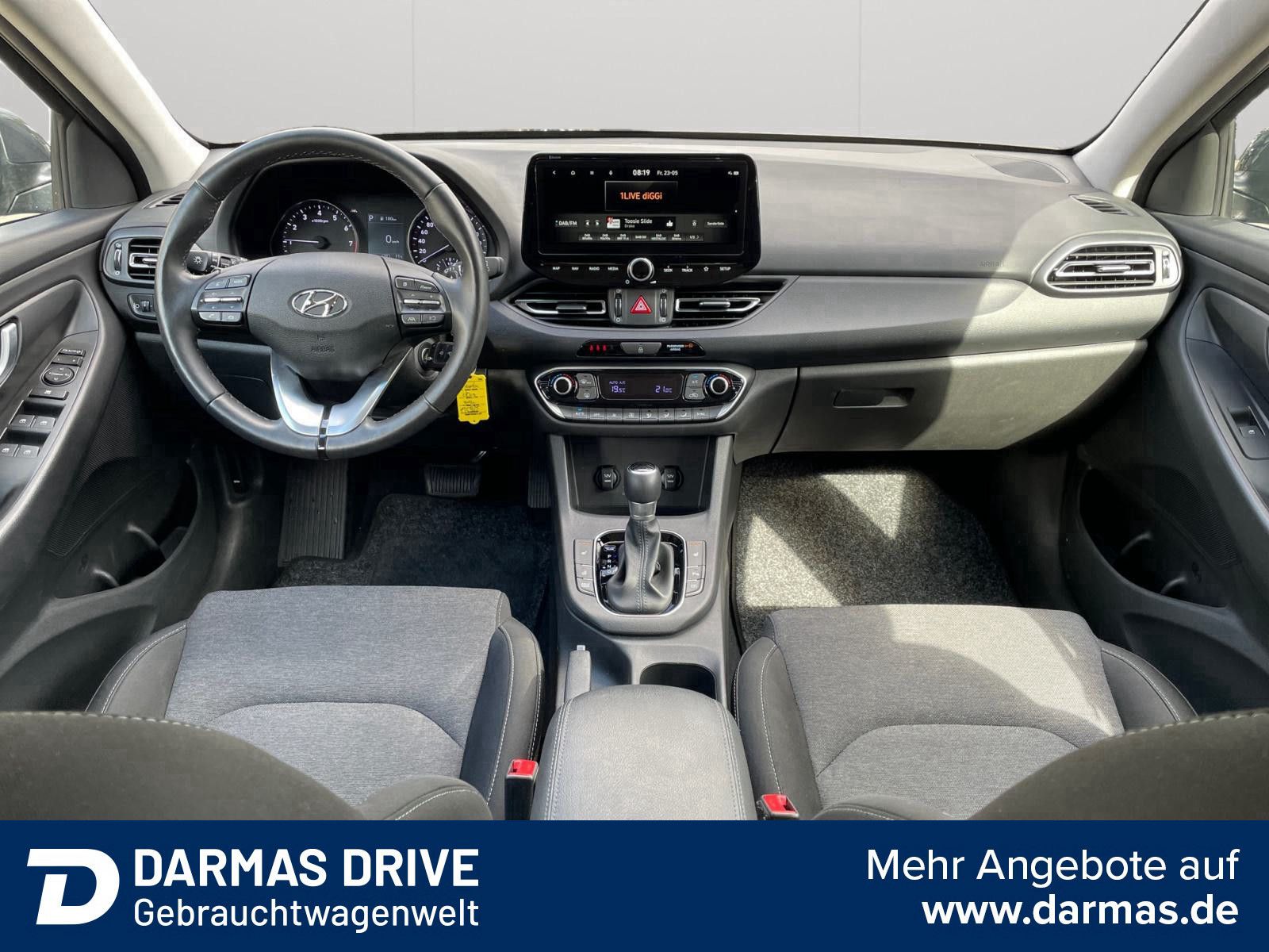 Hyundai i30 Kombi 1.0 Turbo 48V Trend - Samsaru's Car Outlet