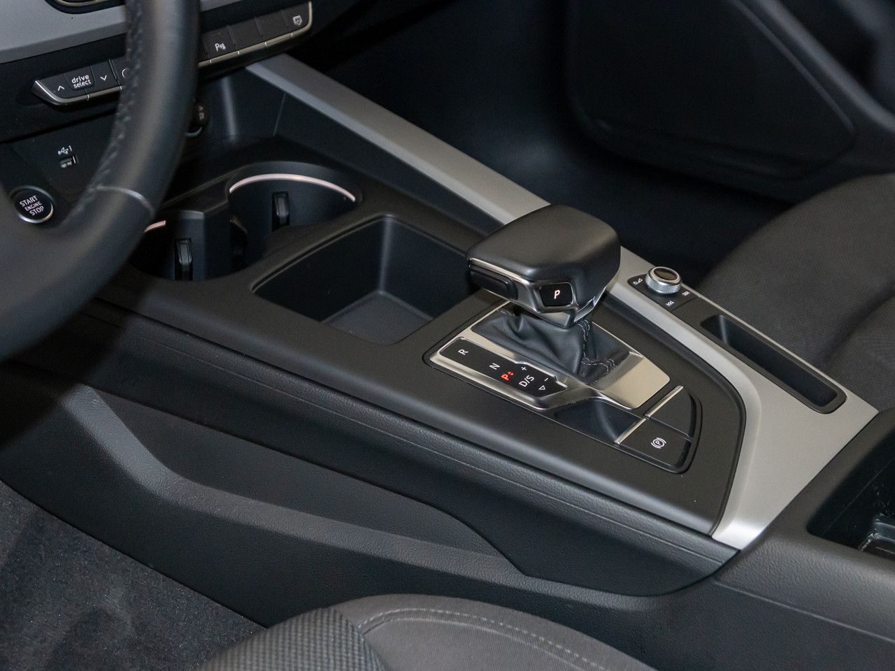 Audi A4 Limousine 40 TDI advanced - Samsaru's Car Outlet