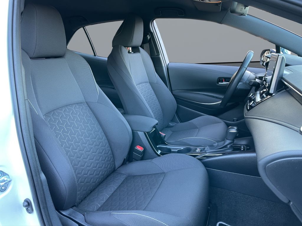 Toyota Corolla 1.8 Hybrid Comfort - Samsaru's Car Outlet