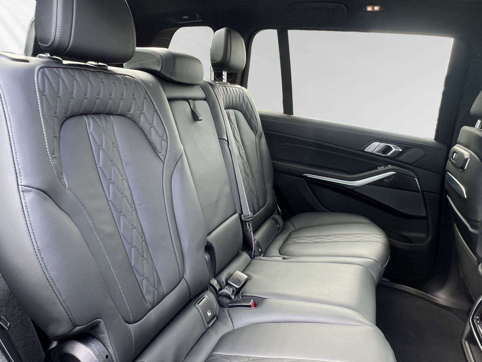 BMW X7 xDrive40d Inkl. € 1.190 Zubehörbonus* M Sport
