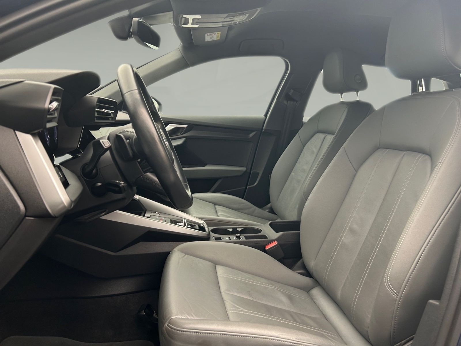 Audi A3 Sportback 40 TFSIe S tro - Samsaru's Car Outlet