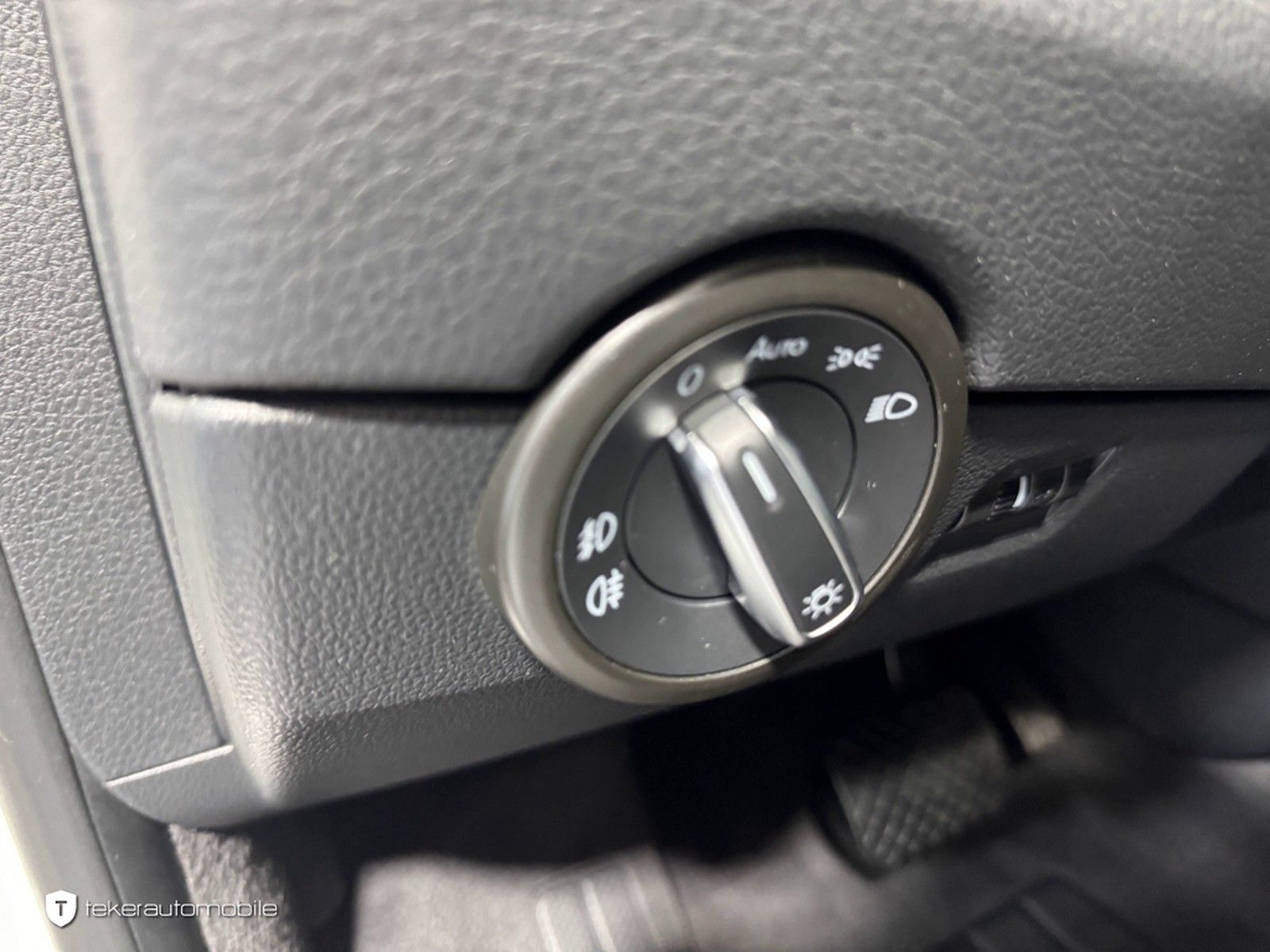 Volkswagen T6 Multivan 4Motion - Samsaru's Car Outlet