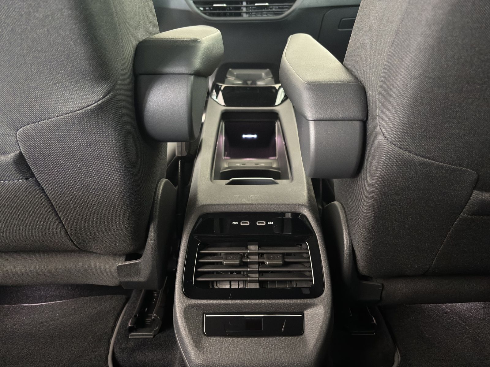 Volkswagen ID.4 GTX 4Motion +AHK+MATRIX+NAVI+AREA-VIEW+
