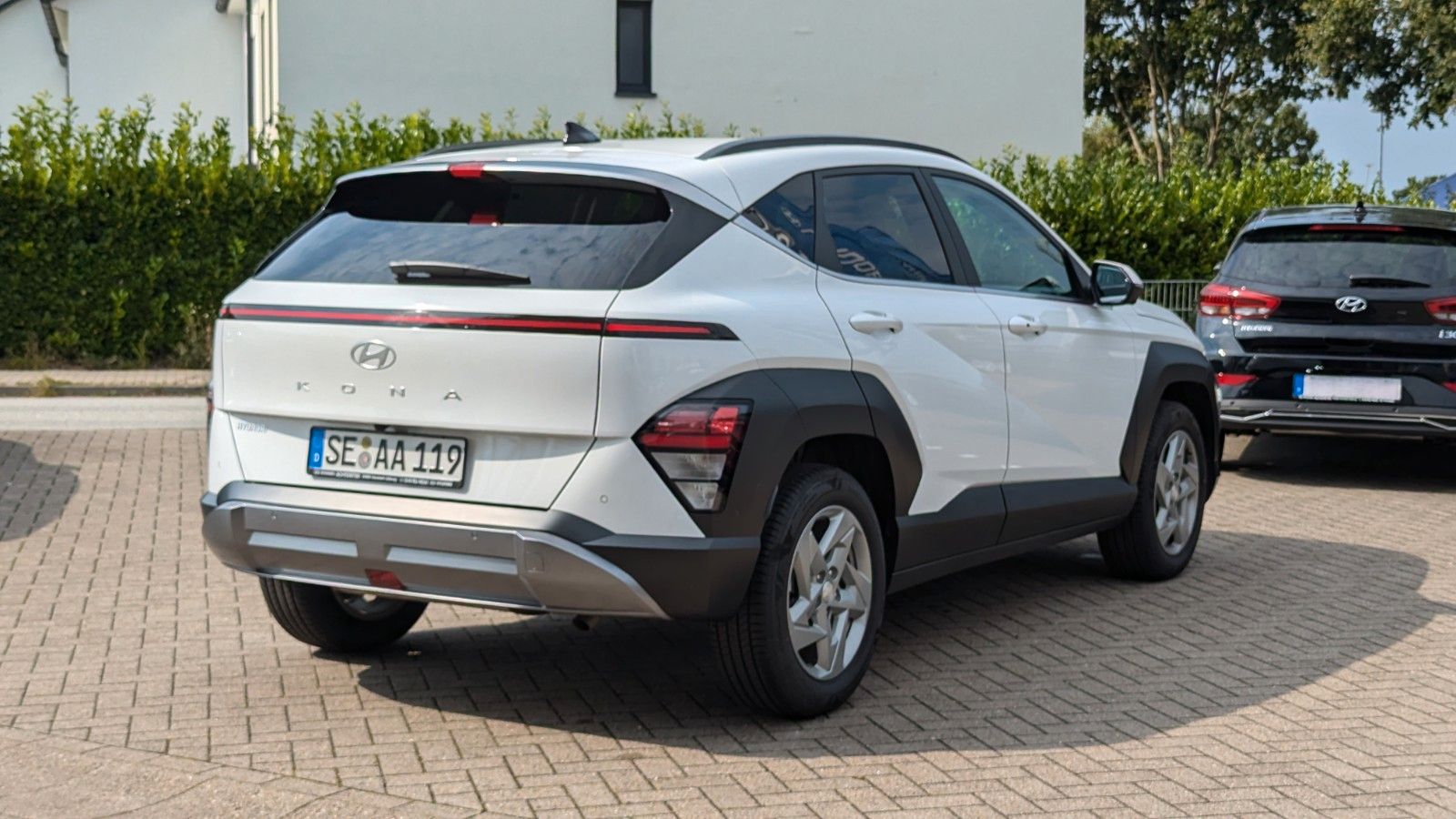 Hyundai KONA 1.0 T-GDi 120PS DCT Trend - Samsaru's Car Outlet