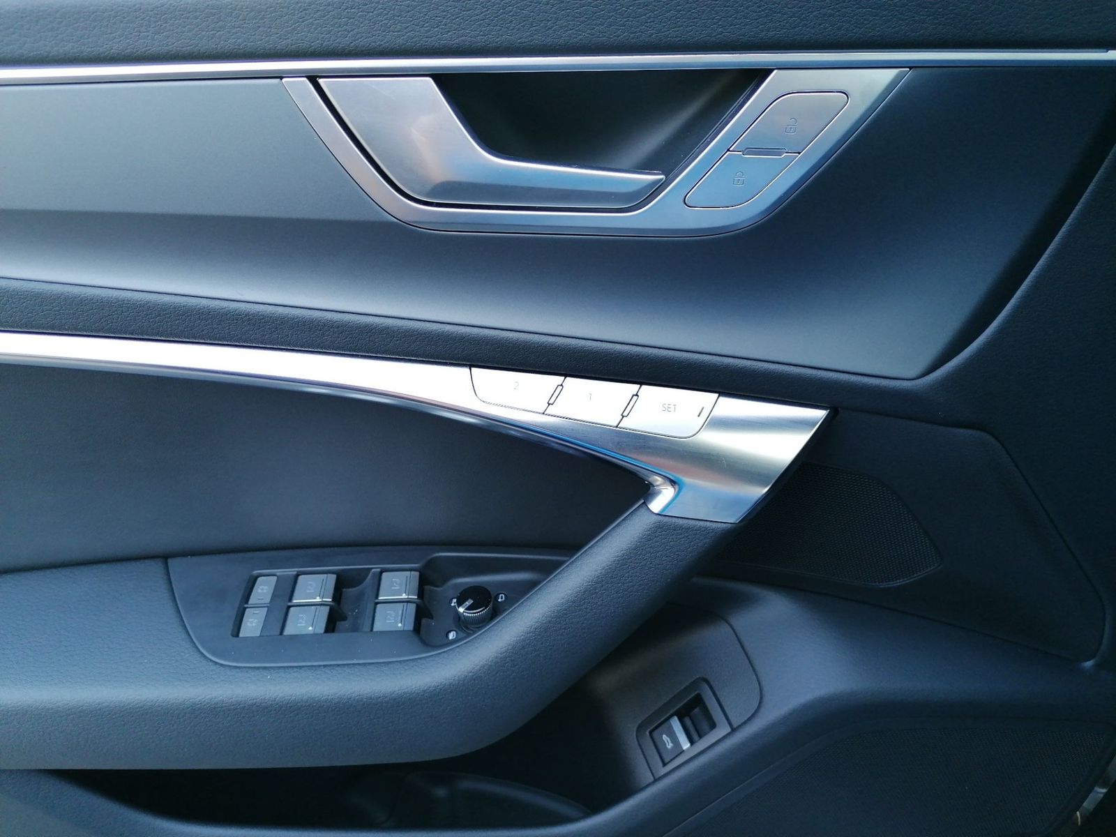 Audi A6 Avant 45 TFSI - Samsaru's Car Outlet