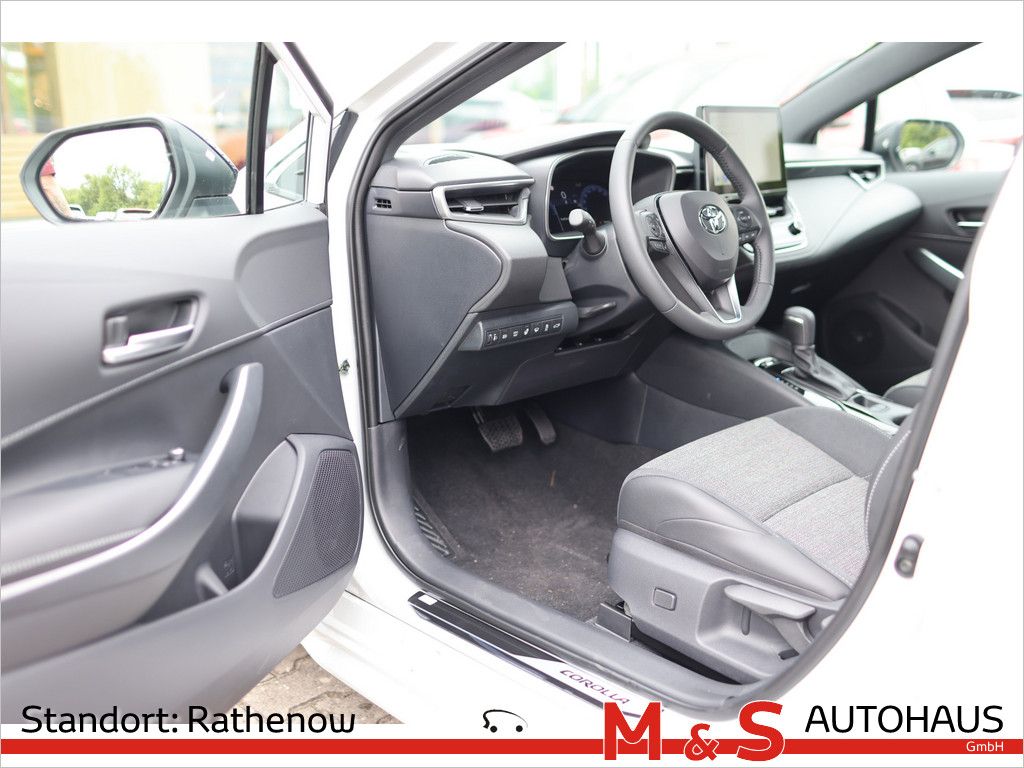 Toyota Corolla Touring Sports 1.8 Hybrid Teamplayer