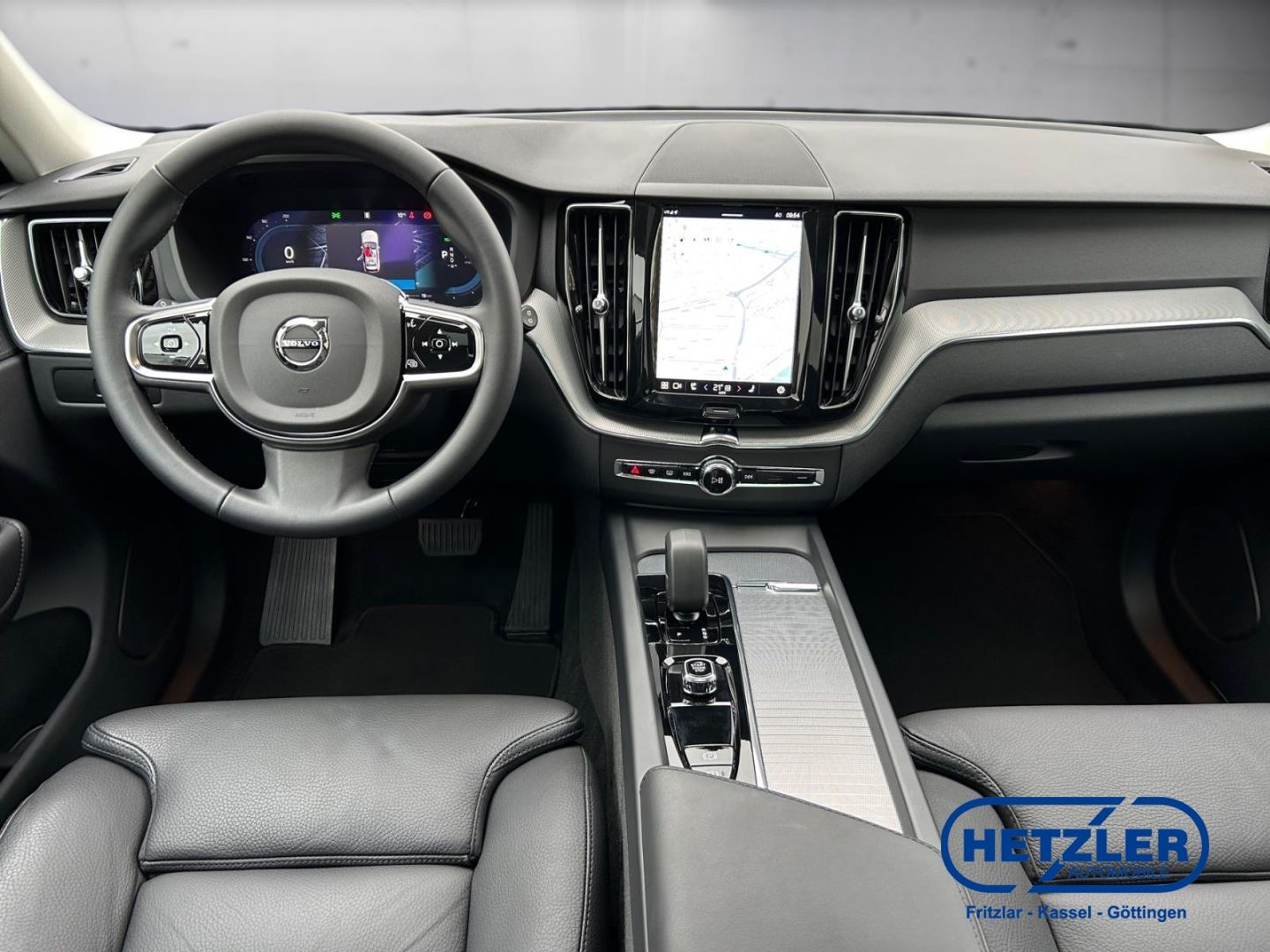 Volvo XC60 Plus Bright Recharge Plug-In Hybrid AWD T6