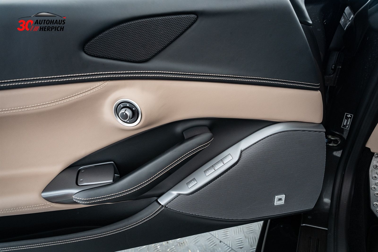 Ferrari Portofino M 20" JBL 360° Carbon Canne di Fucile 