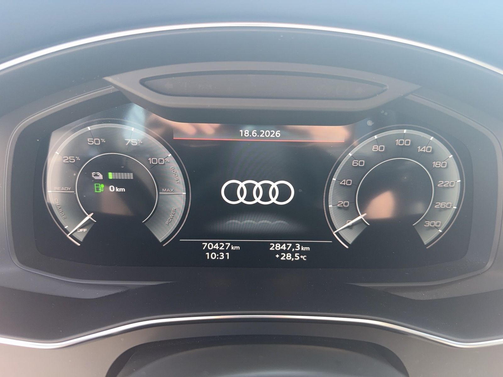 Audi A6 Avant 55 TFSI e quattro S tronic S line AHK