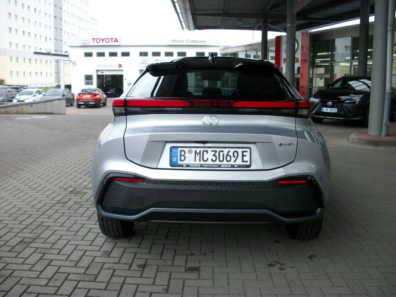 Toyota C-HR 2,0 l Plug-In 4x2 Lounge