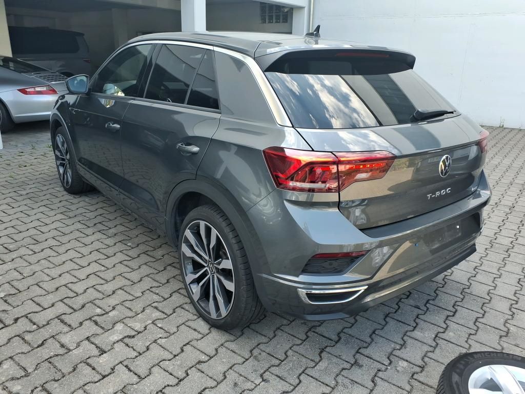 Volkswagen T-Roc 2.0TSI DSG R-Line - Samsaru's Car Outlet