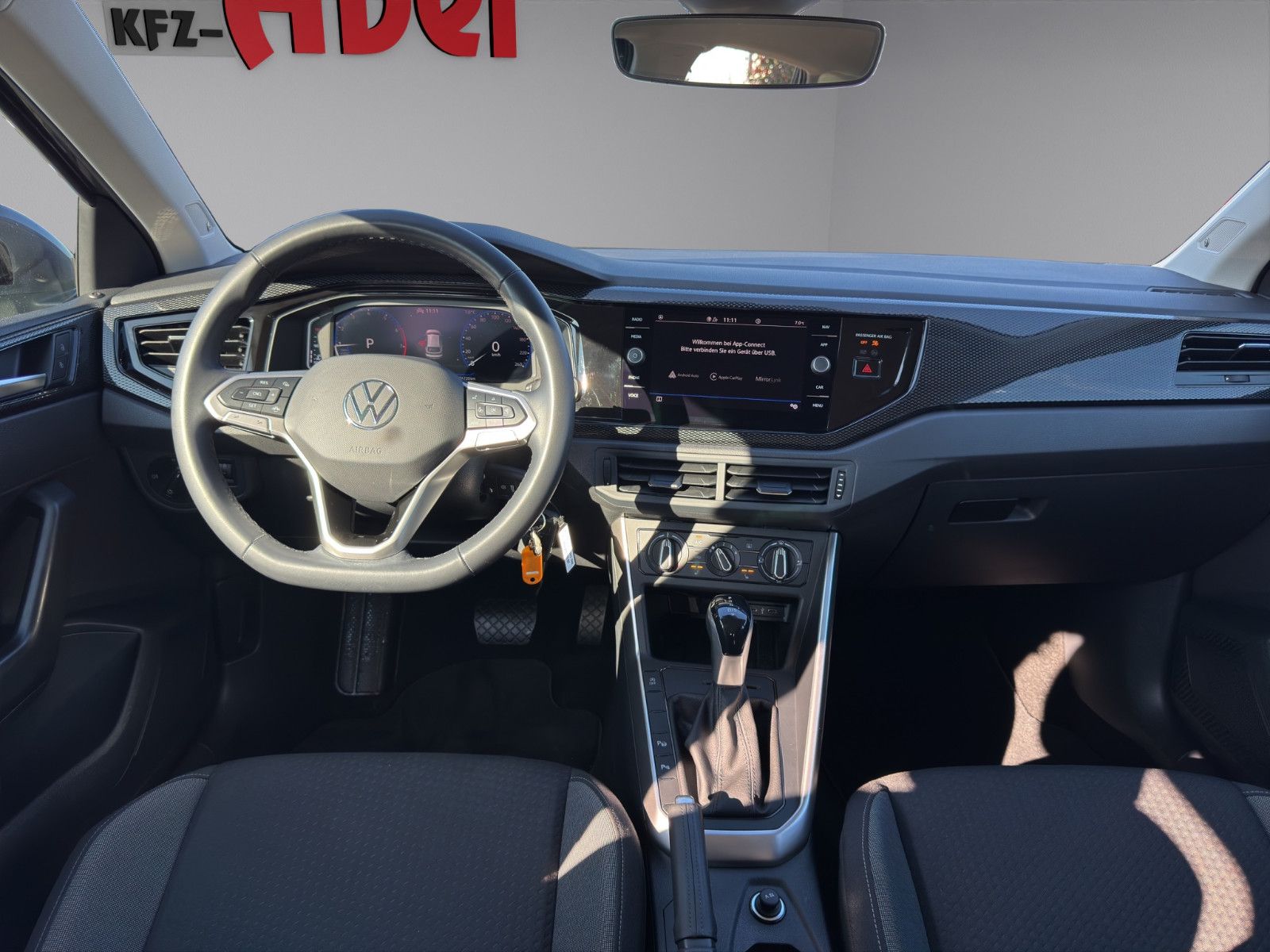 Volkswagen Taigo 1.0TSI DSG - Samsaru's Car Outlet