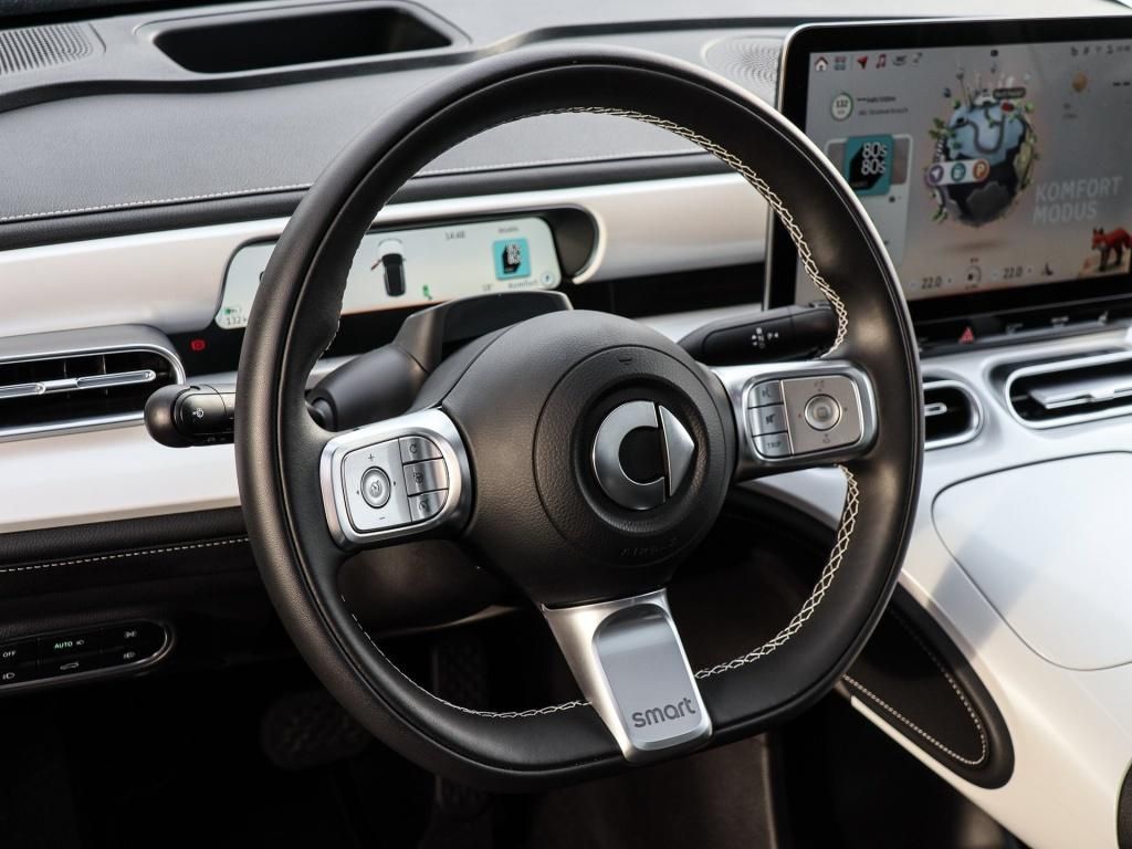 Smart #1 Pulse AWD #Pano#Memo#Distr#Ambi#360°#Head-up