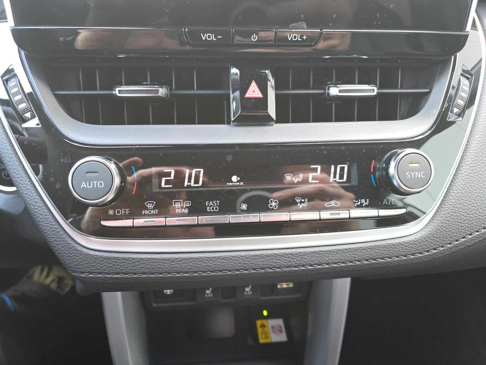 Toyota Corolla Cross 2.0 Hybrid Lounge