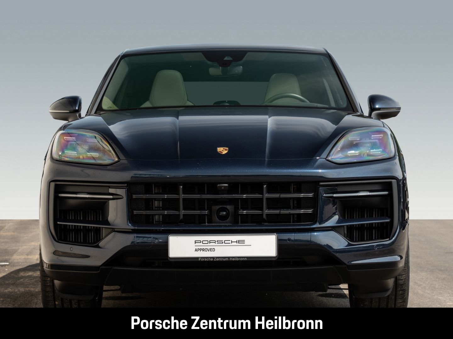 Porsche Cayenne E-Hybrid Coupe Panorama Surround-View