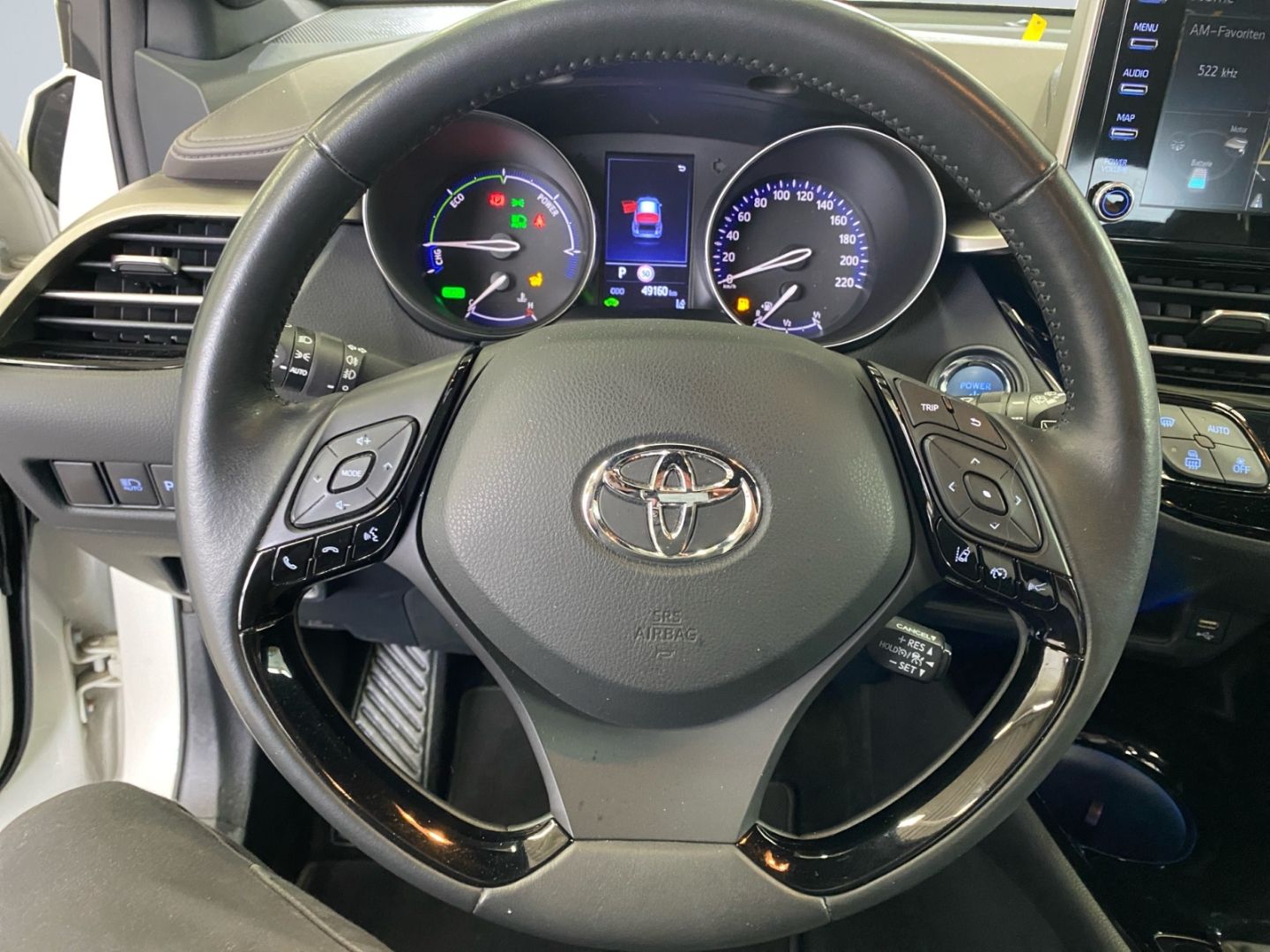 Toyota C-HR 2.0 Hybrid Lounge - Samsaru's Car Outlet