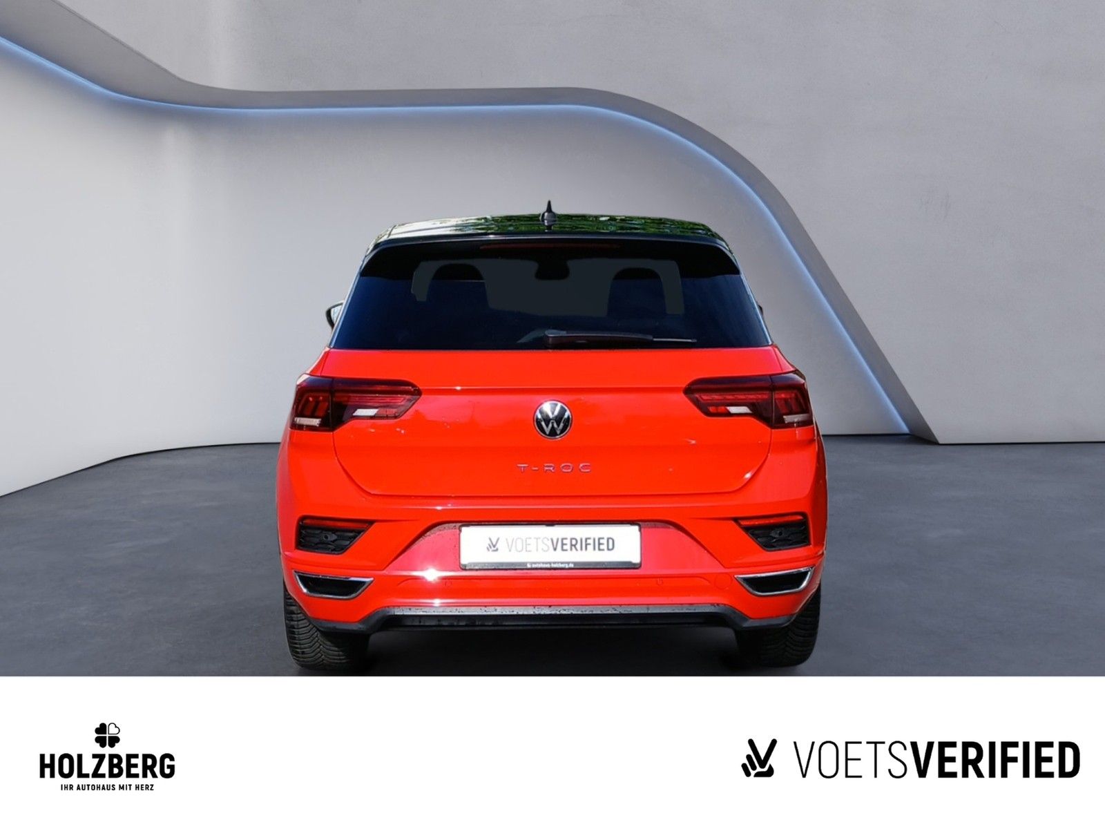 Volkswagen T-Roc 1.5 TSI Sport DSG - Samsaru's Car Outlet