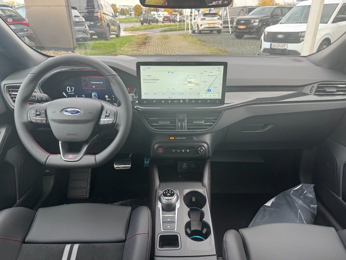 Ford Focus Turnier ST X *LED*Navi*Fahrer-Assistenzpak