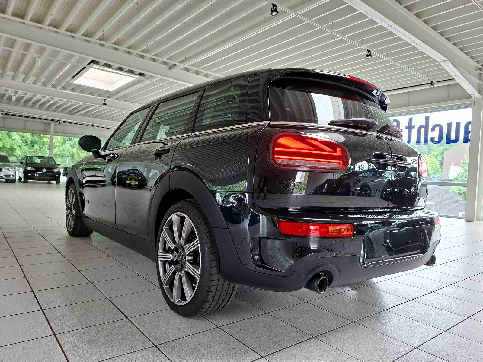 MINI Cooper S Clubman ALL4 - Samsaru's Car Outlet