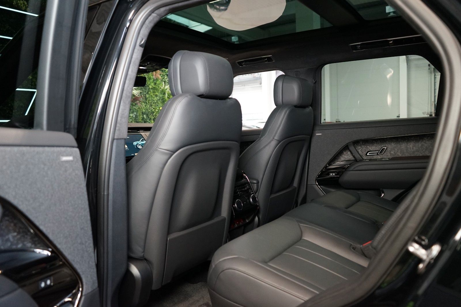 Range Rover SPORT First Edition - Samsaru's Car Outlet