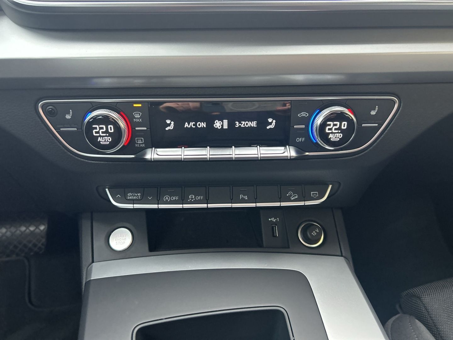 Audi Q5 40 TDI S-Line - Samsaru's Car Outlet