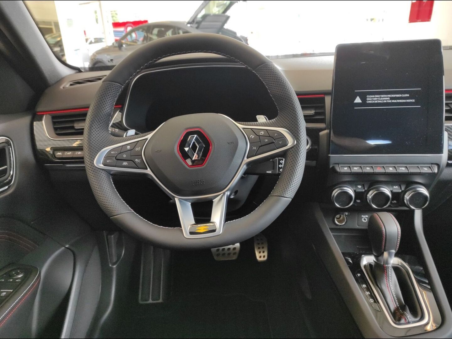 Renault Arkana RS-Linie 1.3 TCe 160 Mild-Hybrid - Samsaru's Car Outlet
