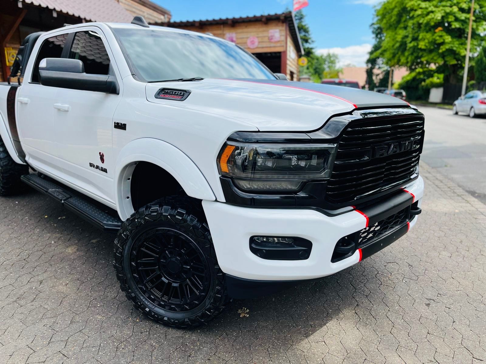 Dodge 2500*6,4L V8*LPG*4X4*LONGBED*OFFROAD*AHK*GARANTI