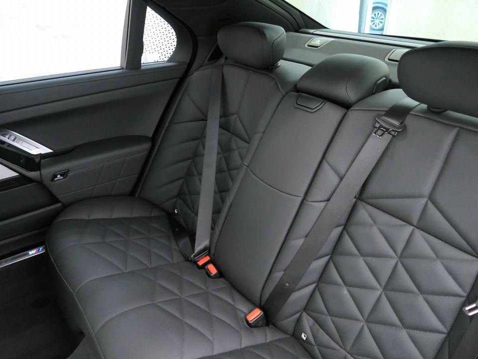 BMW 740d xDrive M Sport + GARANTIE-bis-06.2030