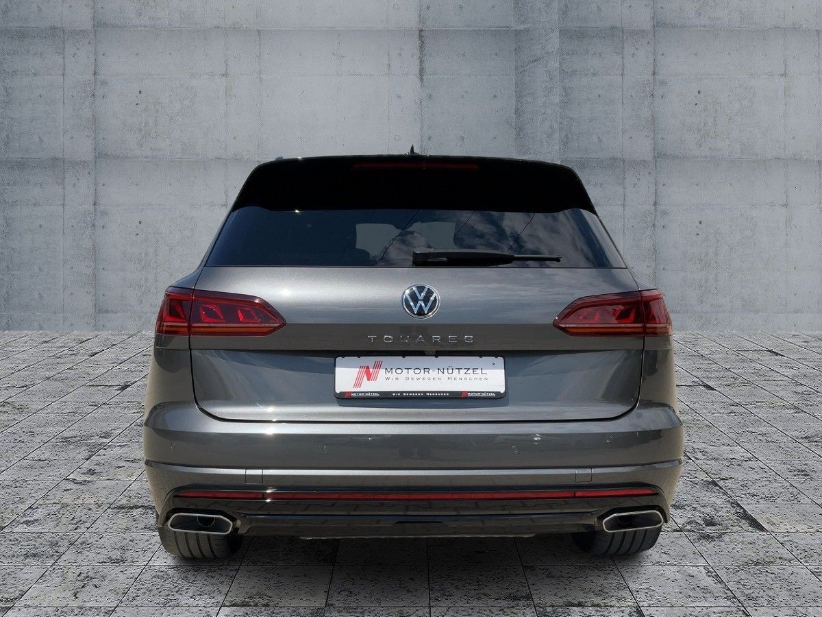 Volkswagen Touareg 3.0 TDI 4M R-LINE - Samsaru's Car Outlet