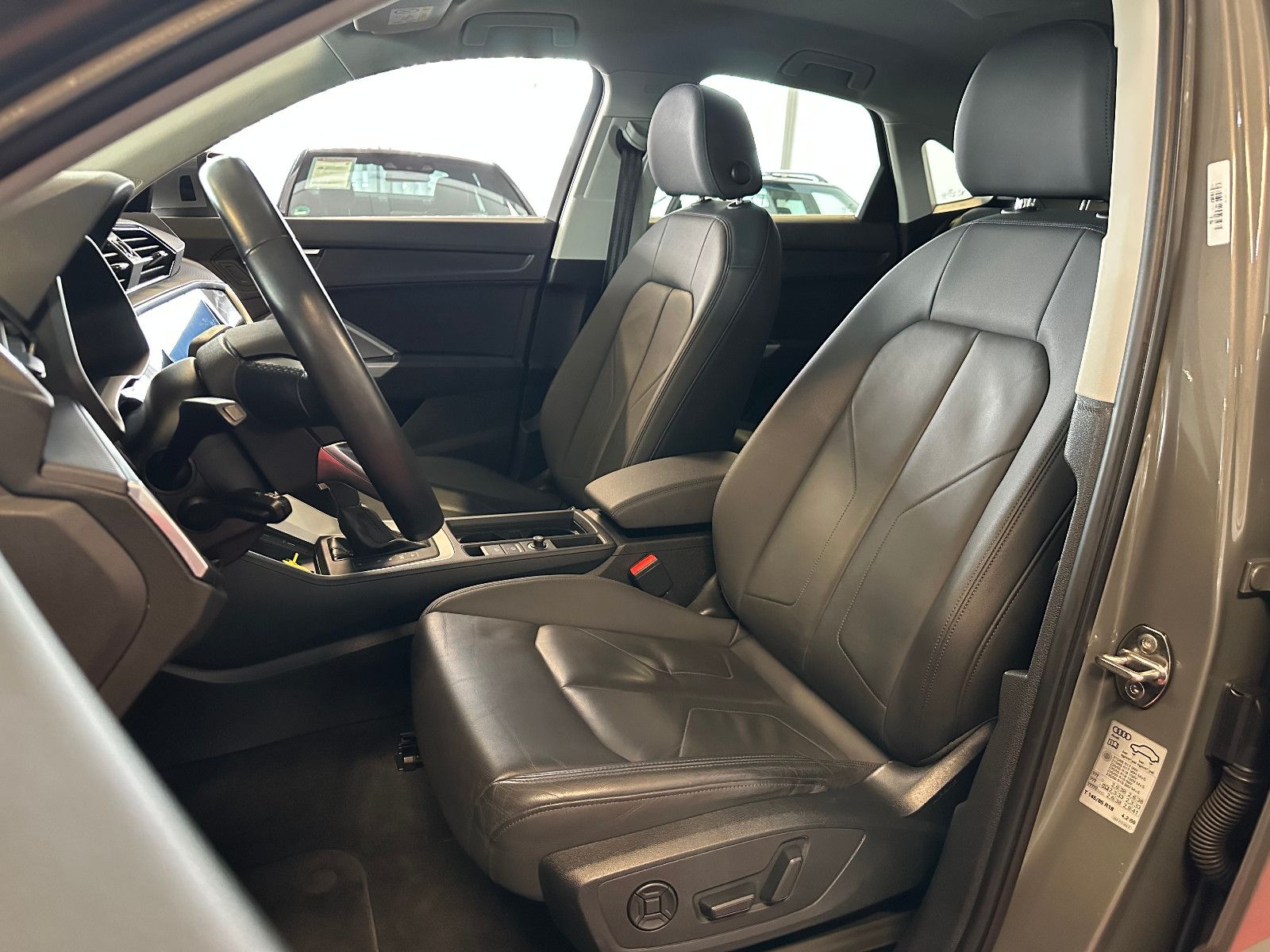 Audi Q3 Sportback 45 TFSI quattro - Samsaru's Car Outlet