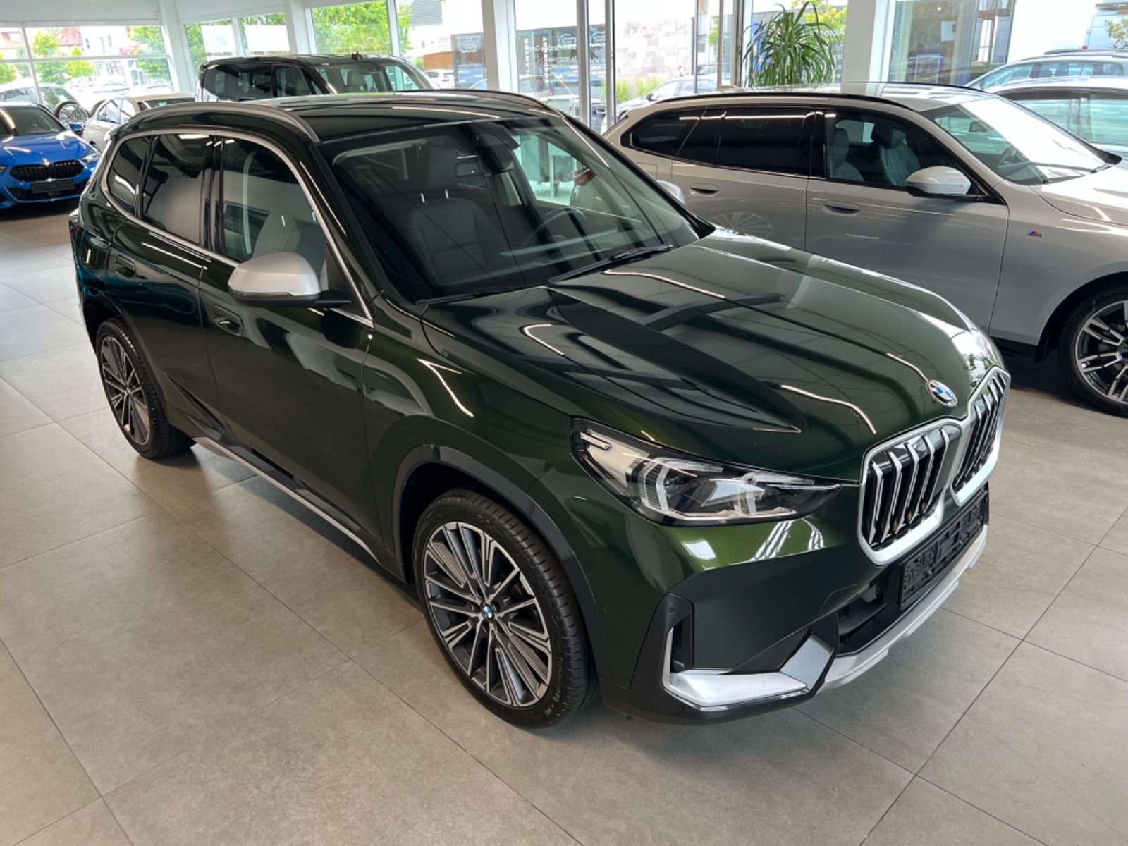 BMW X1 23 d xDrive xLine - Samsaru's Car Outlet