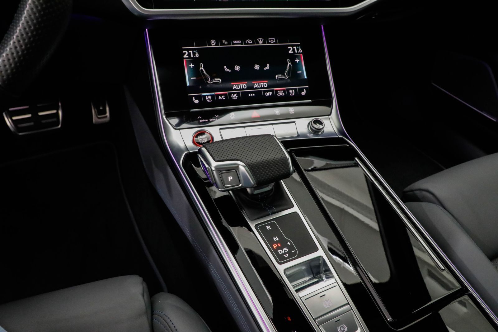 Audi RS 6 Avant 4.0 TFSI tiptronic 305km/h B&O Pano