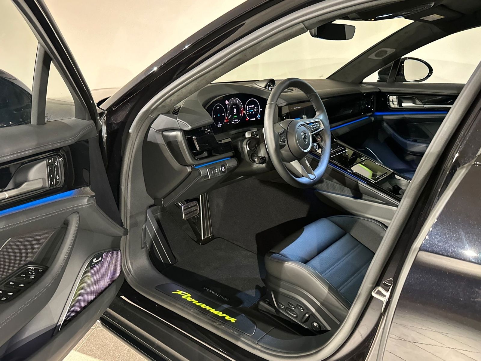 Porsche Panamera Turbo E-Hybrid*ACC*Sp.Design*Sp.Abgas*