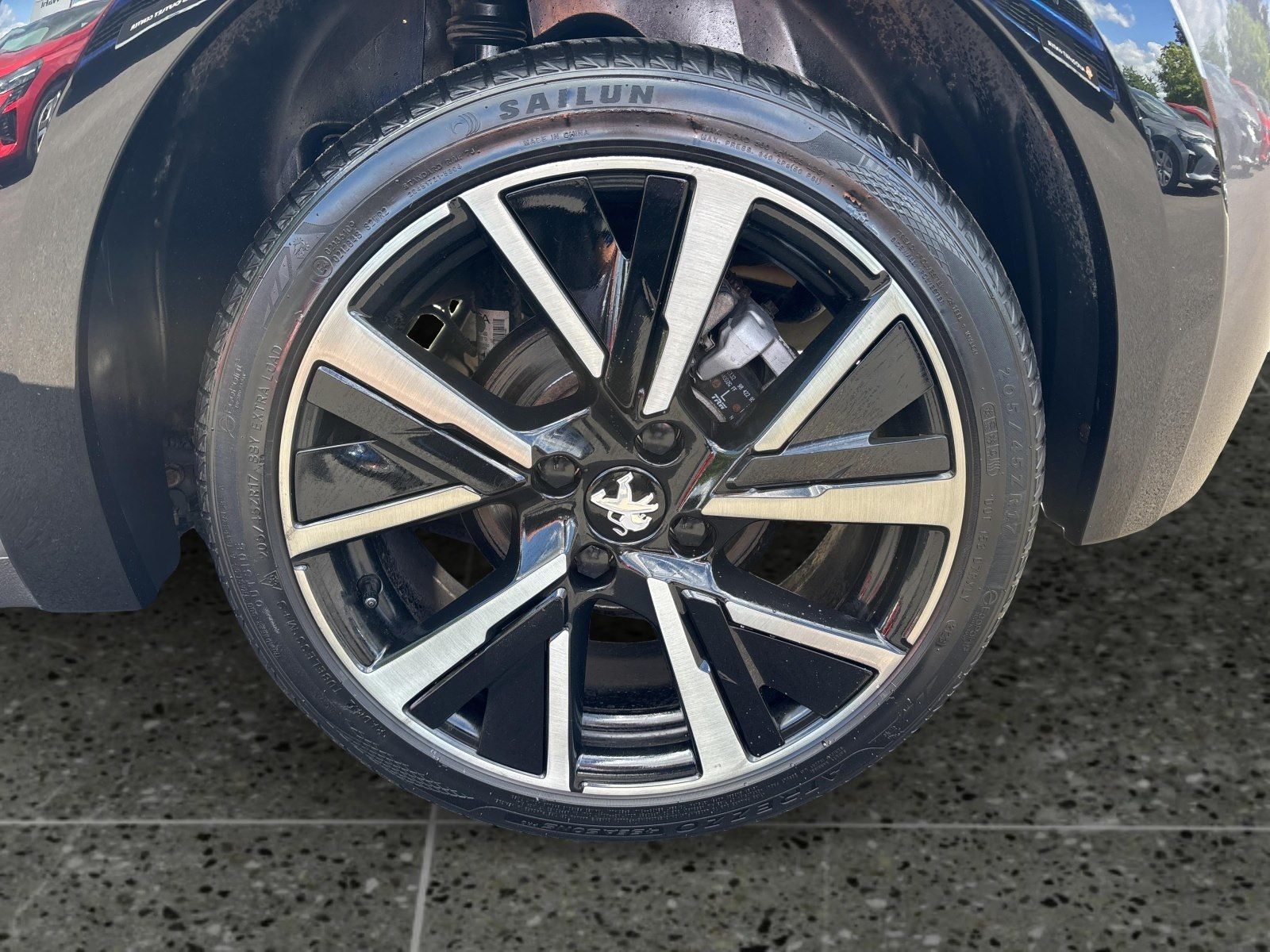 Peugeot 208 GT - Samsaru's Car Outlet