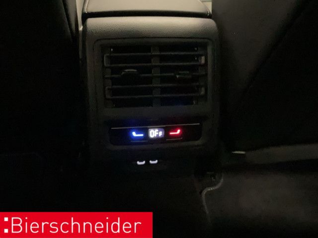 Volkswagen Golf 8 1.5 TSI DSG GTE Black AHK MATRIX PANO HuD