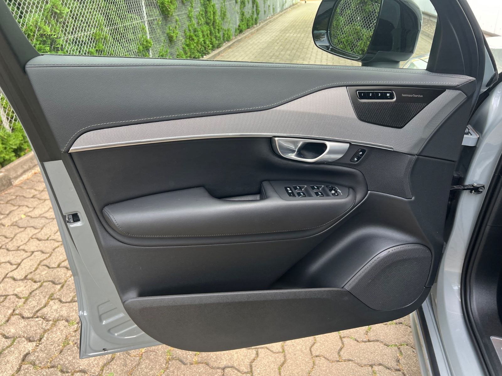 Volvo XC90 Recharge T8 AWD Plus Dark Autom. GARANTIE