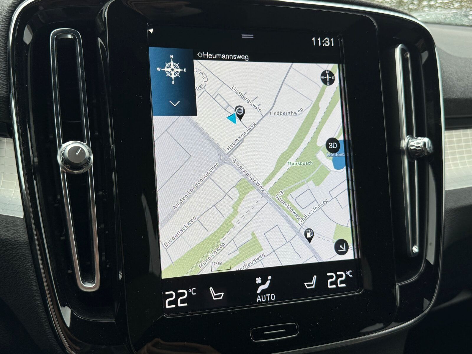 Volvo XC40 T4 Plus Dark AHK|FAHRER ASSIST|LED|ACC