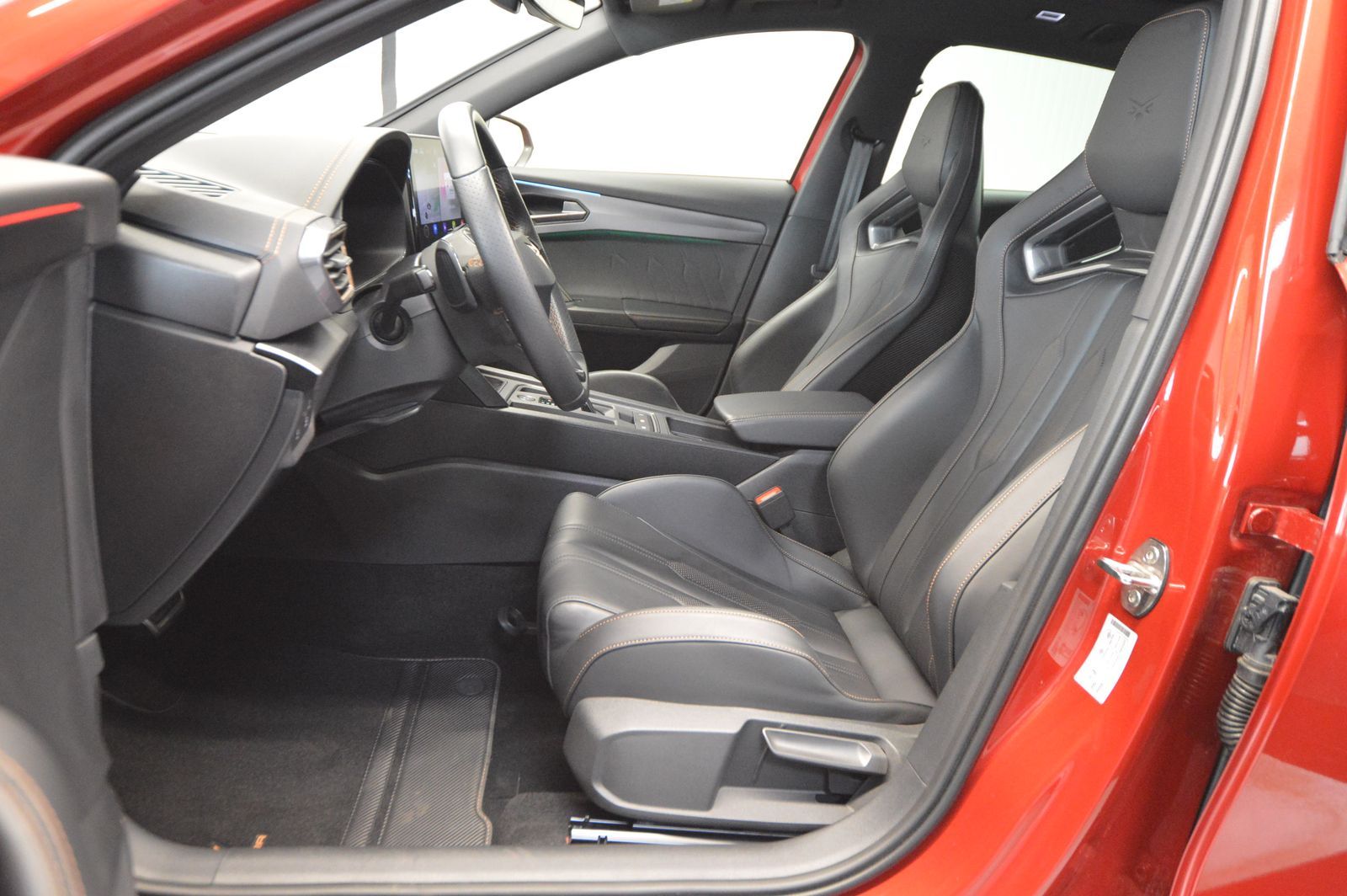 Cupra Formentor VZ 1.4 e-HYBRID - Samsaru's Car Outlet