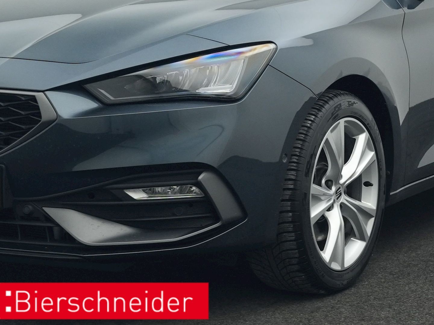 Seat Leon Sportstourer 2.0 TDI DSG FR NAVI AHK LED