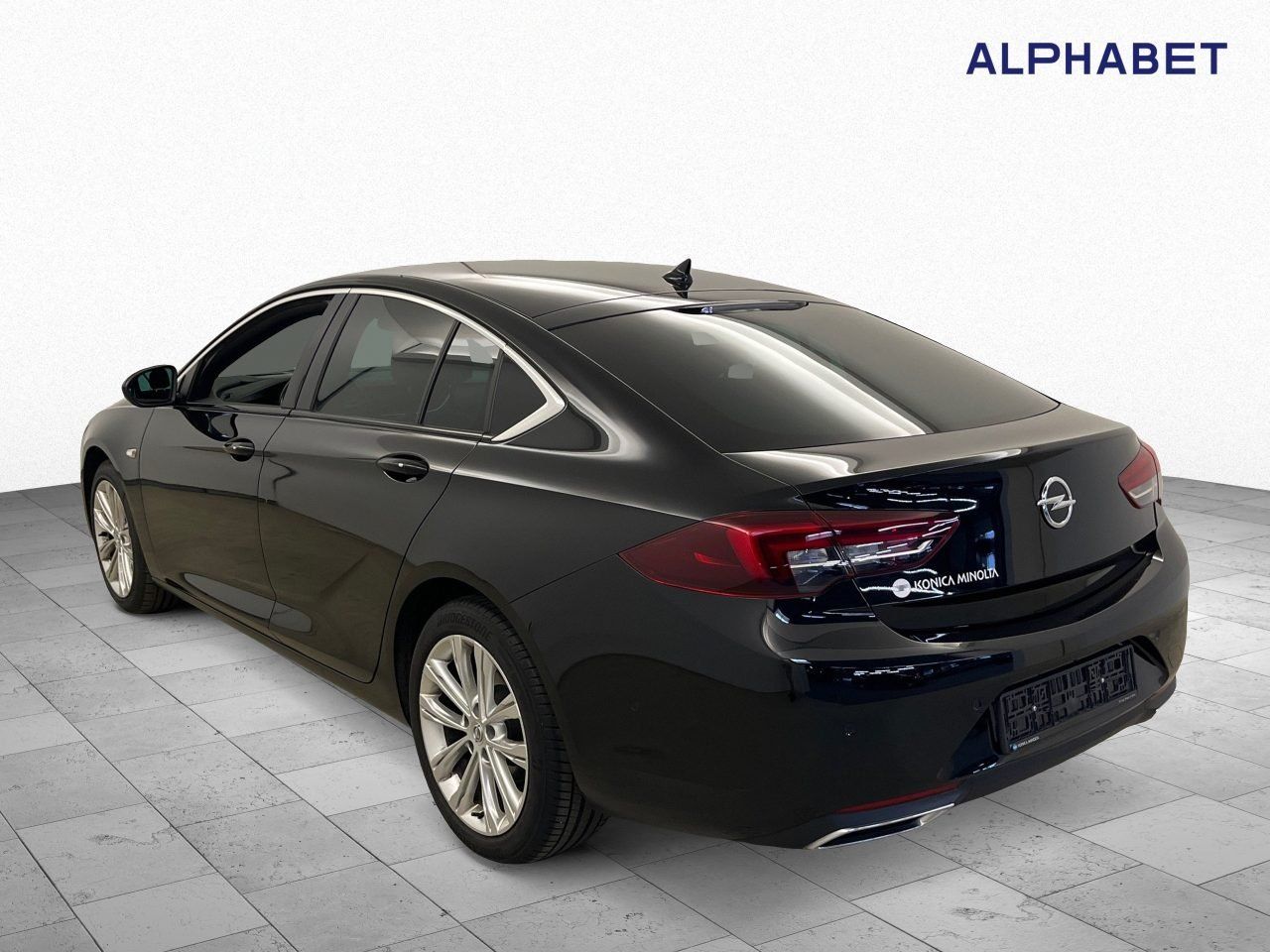 Opel Insignia 2.0 CDTI Business - Samsaru's Car Outlet