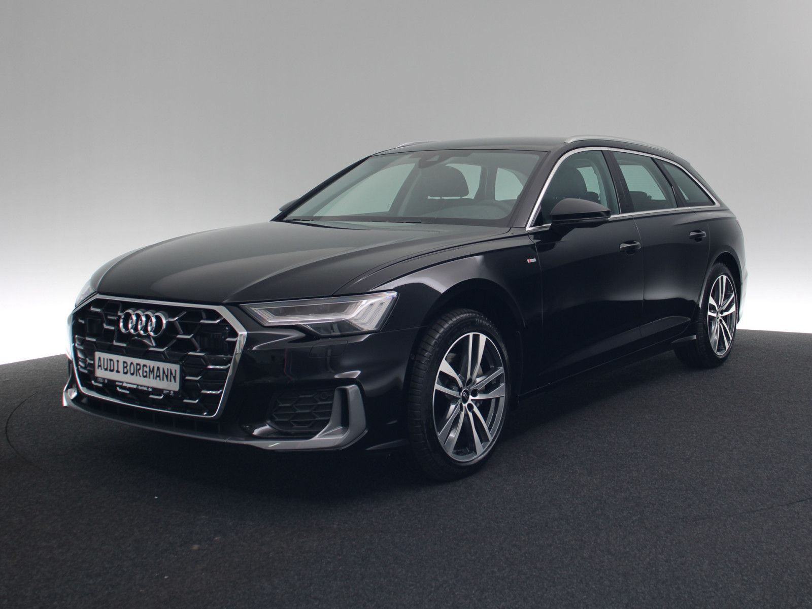 Audi A6 Avant 45 TDI quattro S line - Samsaru's Car Outlet
