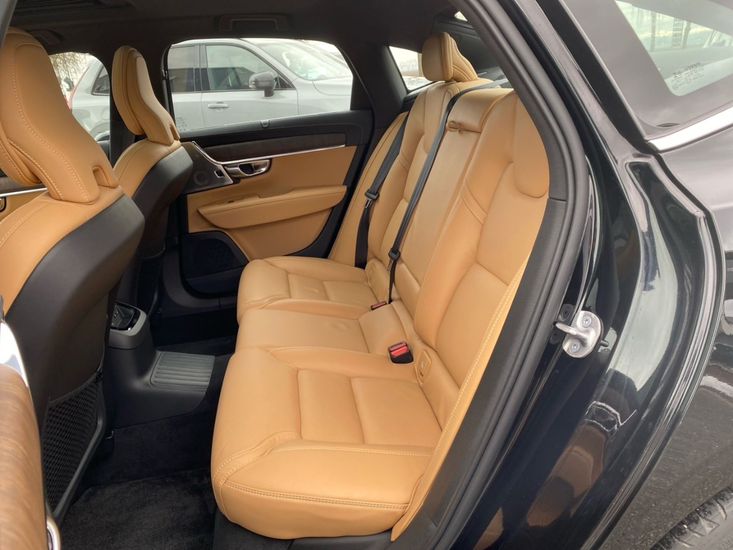 Volvo S90 Ultimate Bright T8 AWD Recharge Plug-In Hybr