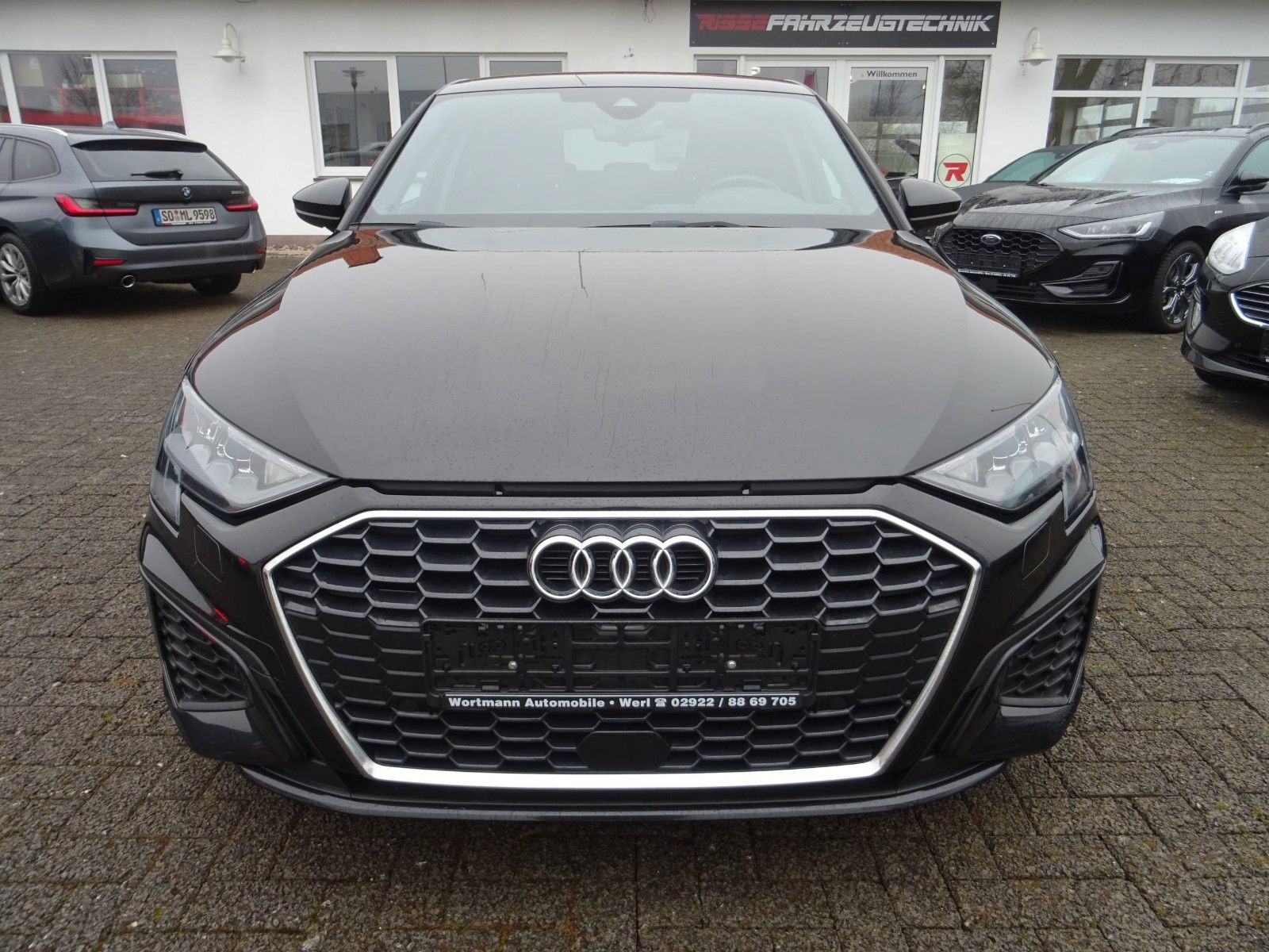 Audi A3 Sportback 30 TFSI S line - Samsaru's Car Outlet