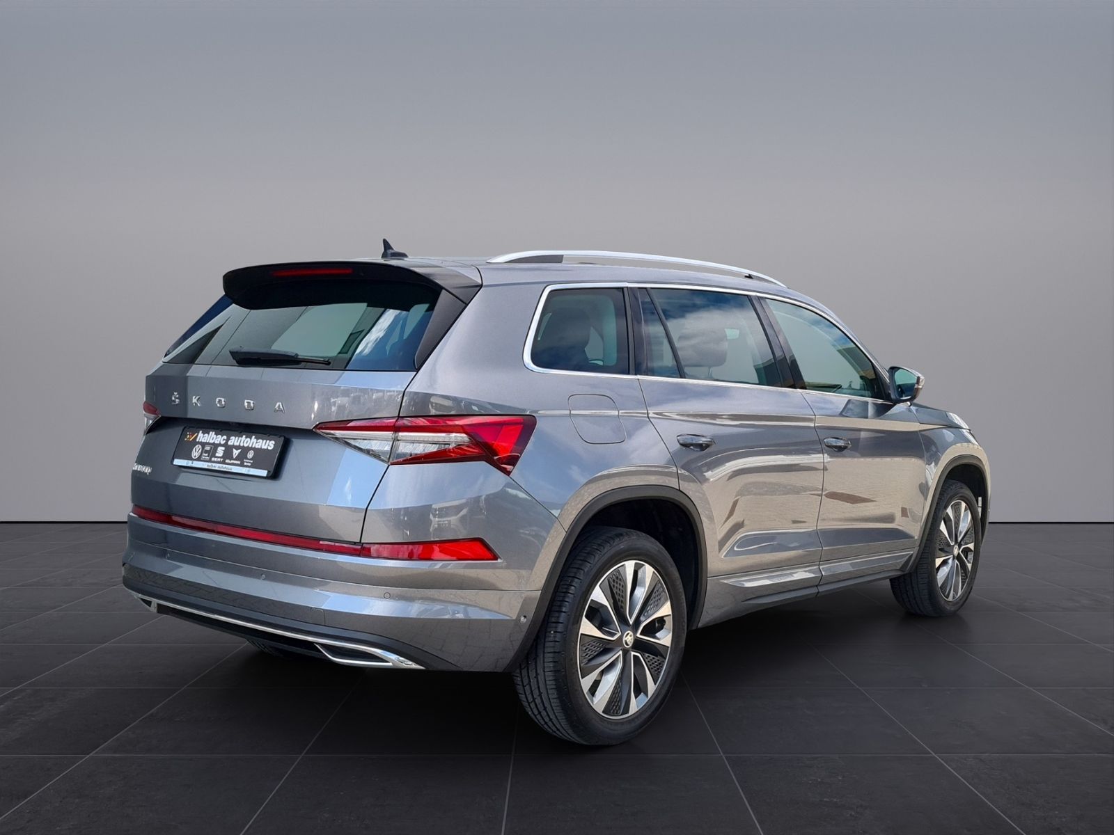Skoda Kodiaq 1.5 TSI DSG Tour - Samsaru's Car Outlet