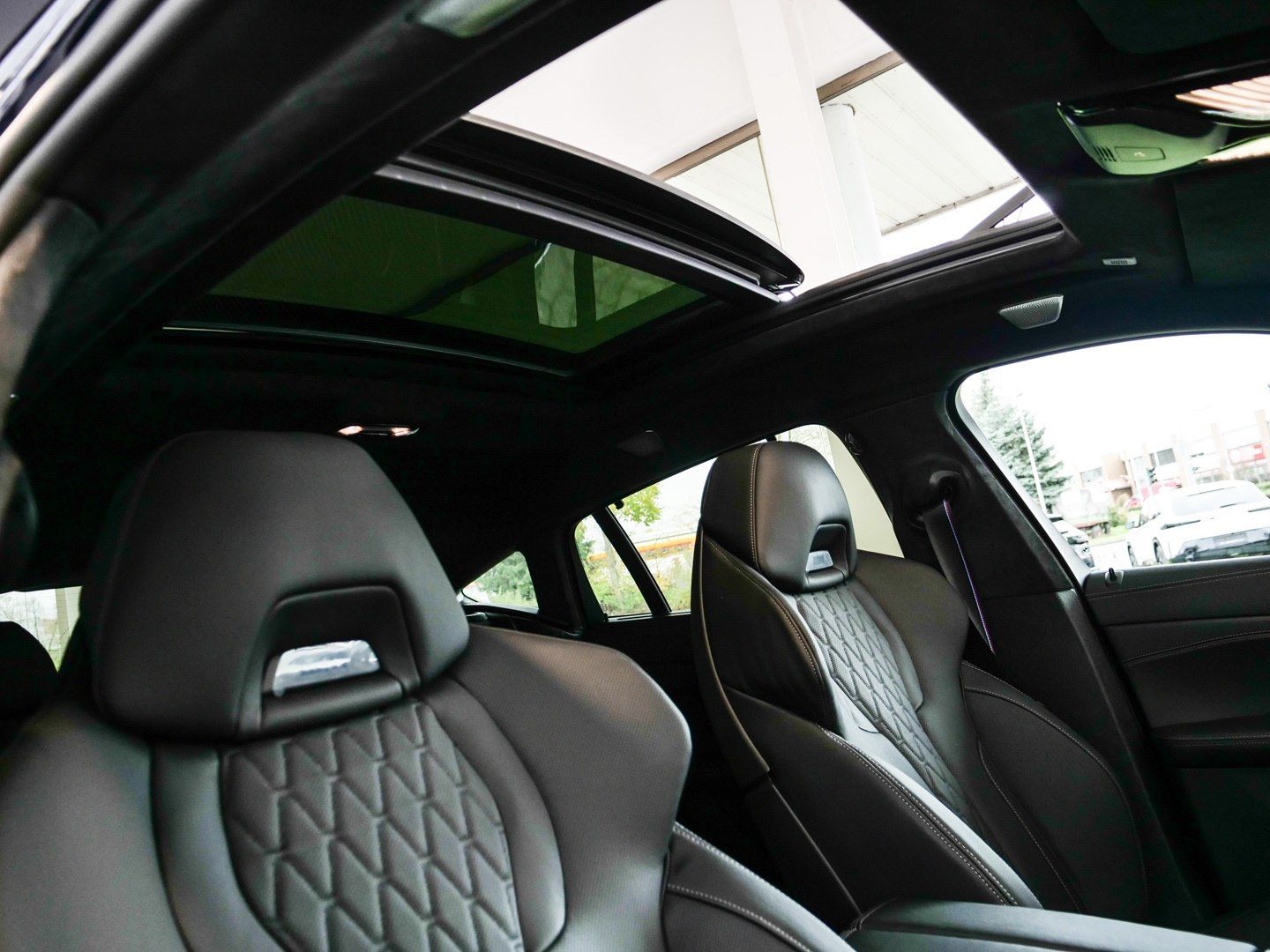 BMW X6 xDrive40d M Sport Pro CARBON Standhzg. Massag