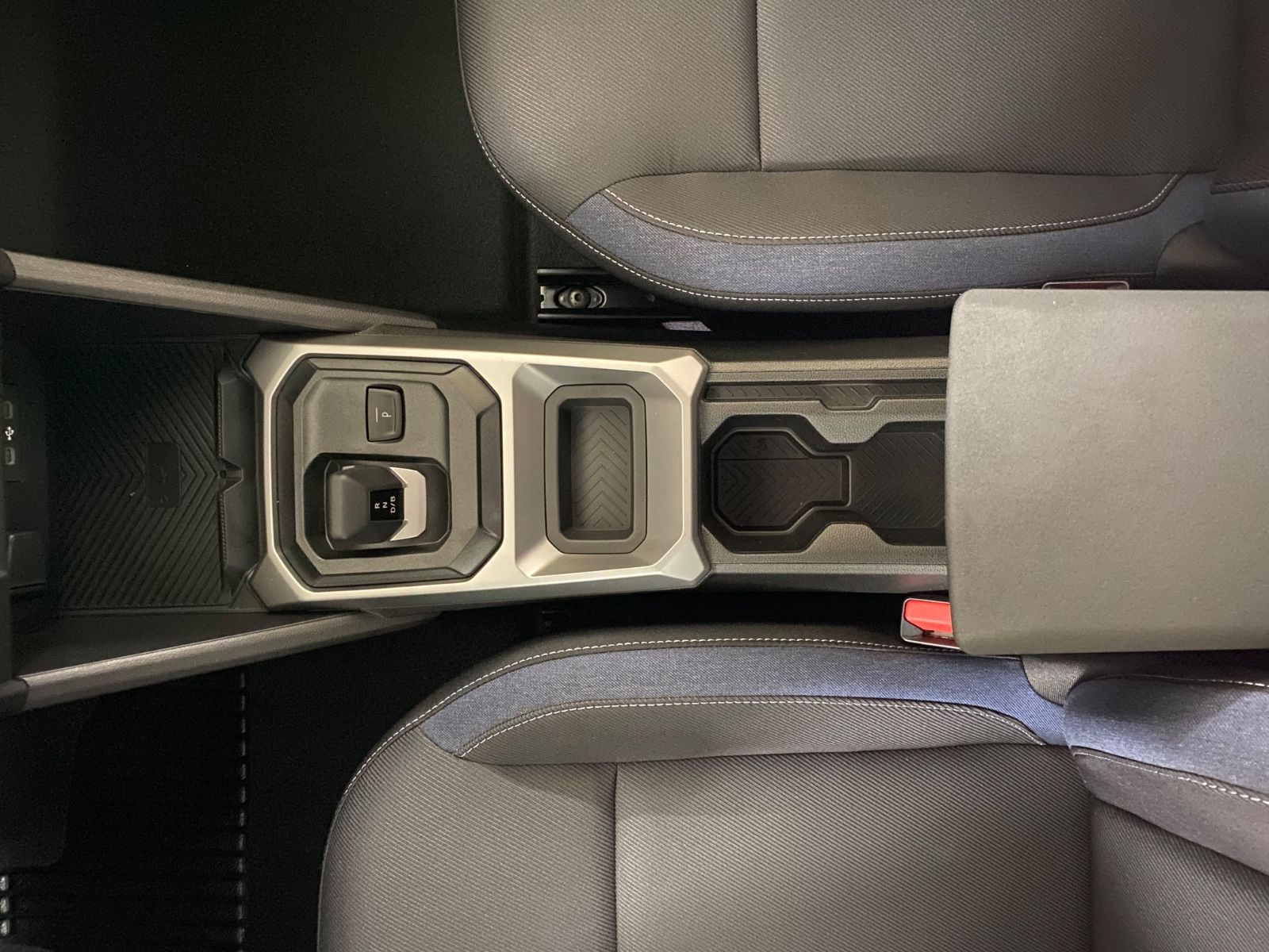 Dacia Duster III Hybrid - Samsaru's Car Outlet