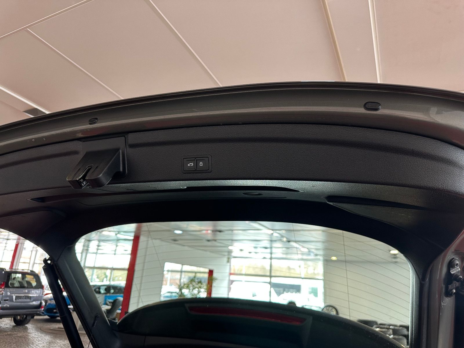 Audi Q3 Sportback 45 TFSI quattro - Samsaru's Car Outlet