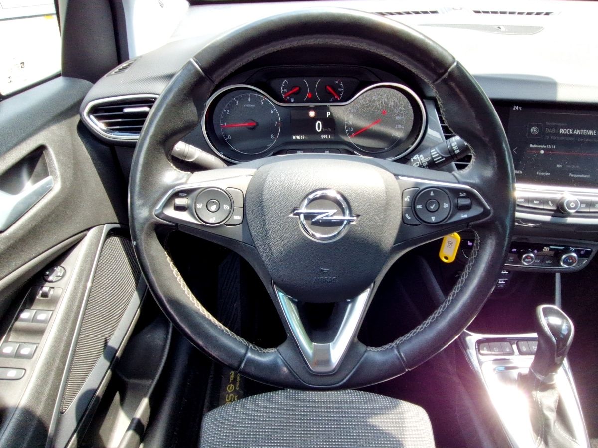 Opel Crossland Elegance - Samsaru's Car Outlet
