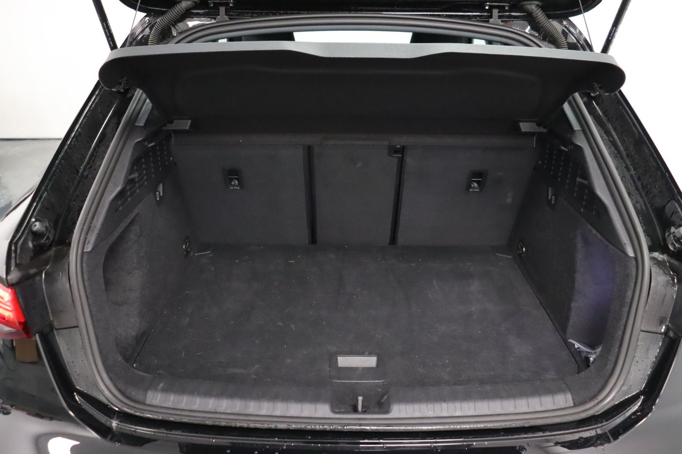 Audi A3 Sportback 35 TDI S tronic S line - Samsaru's Car Outlet